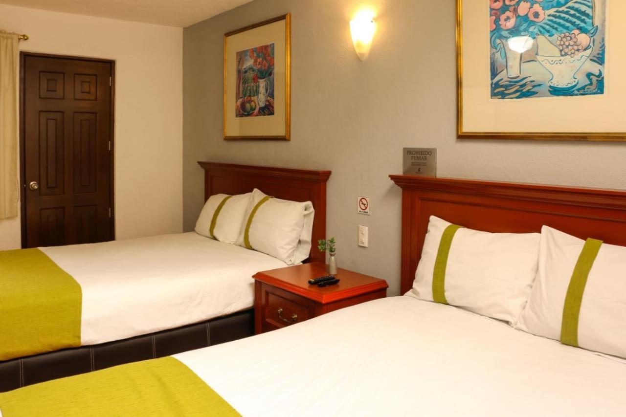 Suites Bajio León Eksteriør bilde