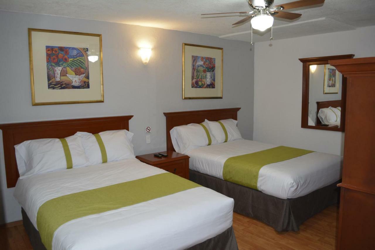 Suites Bajio León Eksteriør bilde